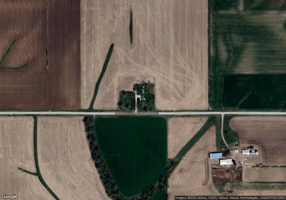 7002 N 75th Ave E unit A, Newton, IA 50208 - photo 1