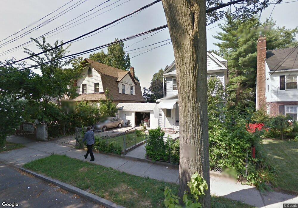 8938 196th St, Hollis, NY 11423 - photo 1