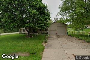101 Ash Ln, Cordova, IL 61242