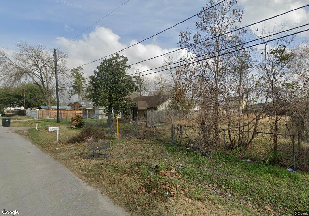 10626 Strickland St, Houston, TX 77093 - photo 1