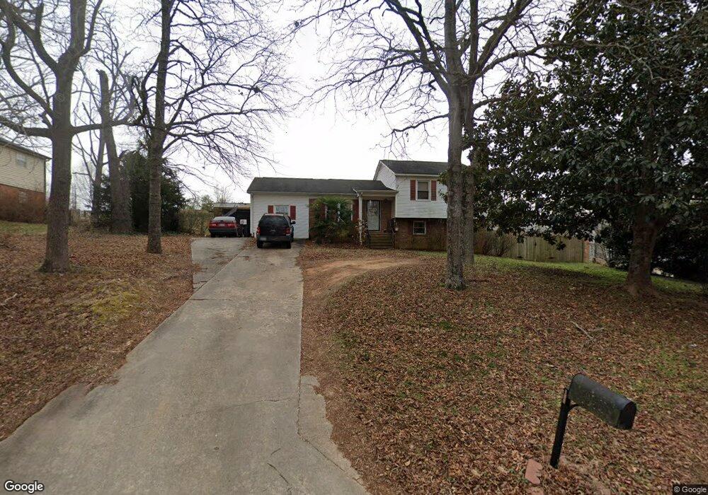 109 Shady Bluff Dr, Gastonia, NC 28052 - photo 1