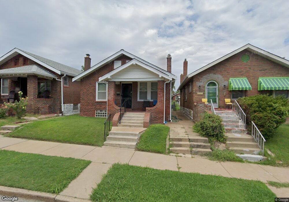 4711 Farlin Ave, Saint Louis, MO 63115 - photo 1