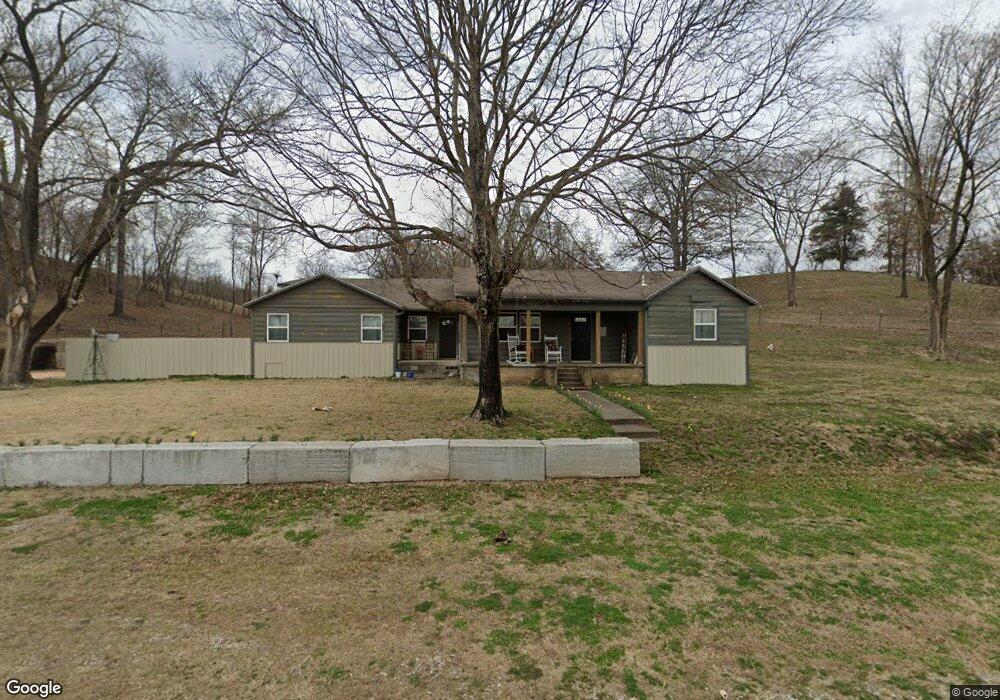15082 Logan Rd, Siloam Springs, AR 72761 - photo 1