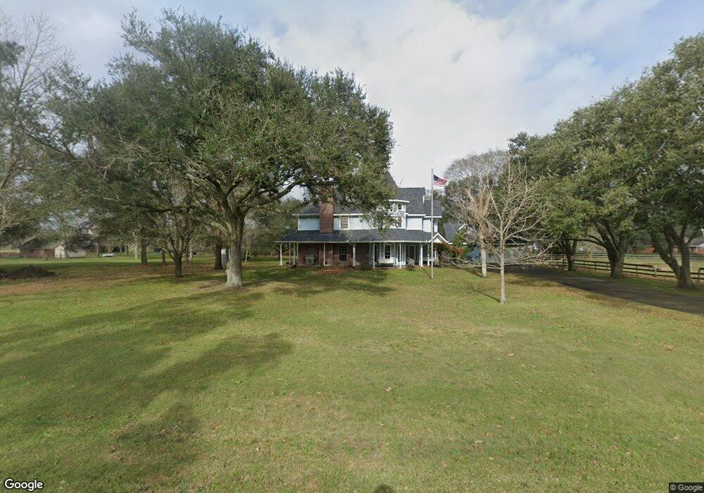 5010 W Zephyr Dr, Alvin, TX 77511 - photo 1