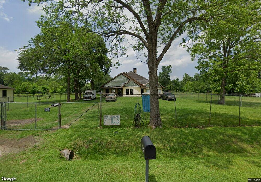 7403 Finch St, Houston, TX 77028 - photo 1