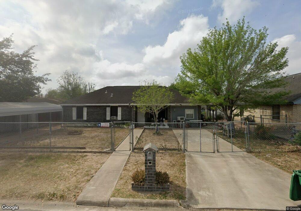 508 E Hawk Ave, Pharr, TX 78577 - photo 1