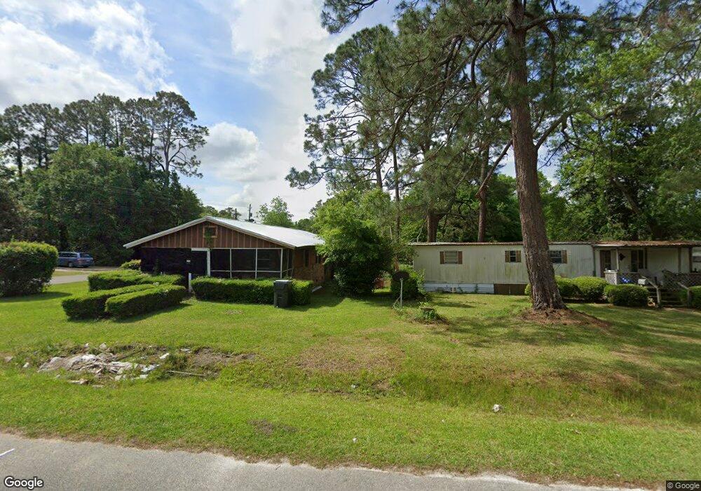 311 E Chattahoochee St, Fitzgerald, GA 31750 - photo 1