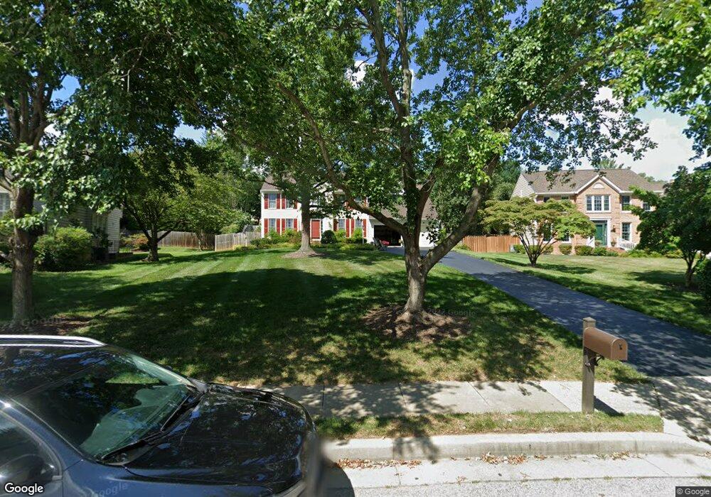 8 Old Elm Ct, Lutherville Timonium, MD 21093 - photo 1