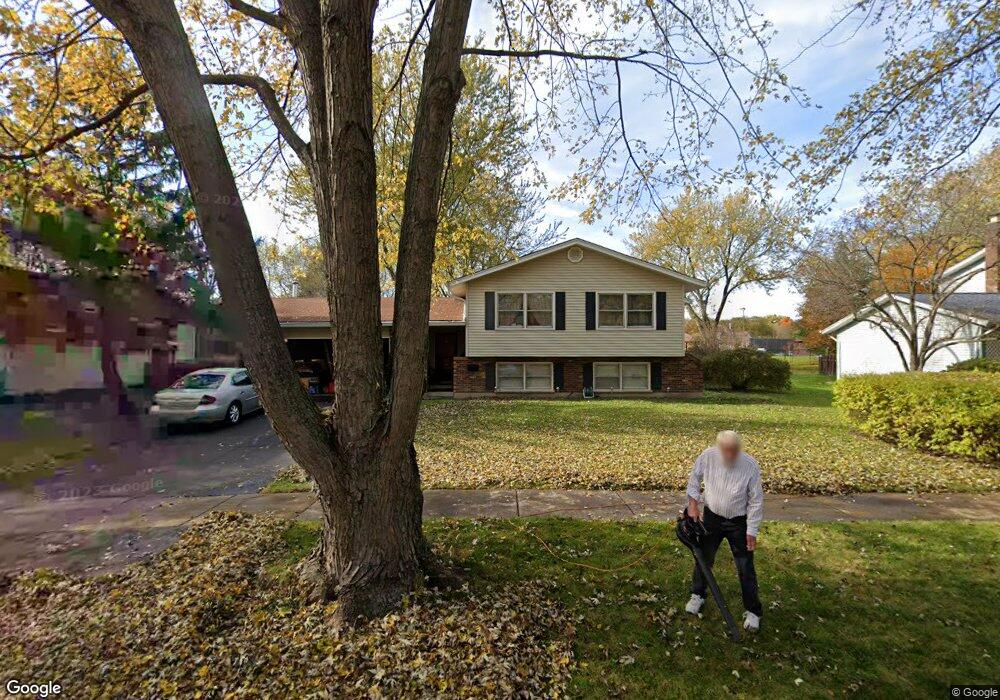 1625 Killdeer Dr, Naperville, IL 60565 - photo 1