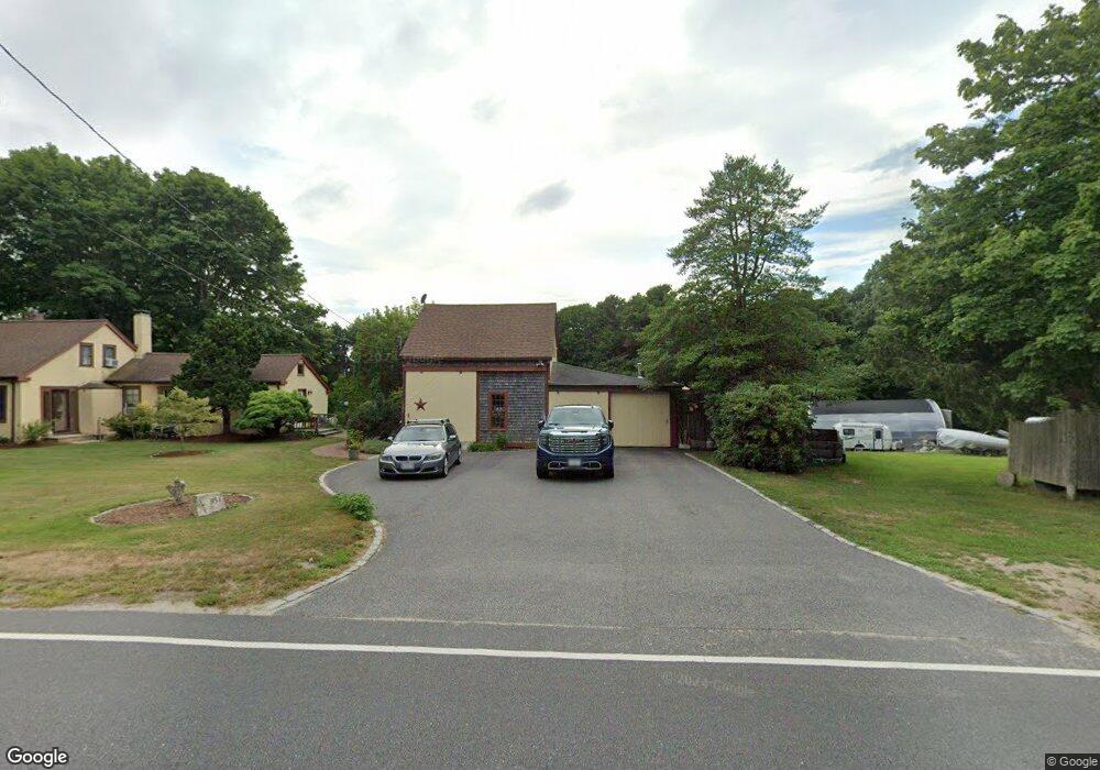 954 County Rd, Pocasset, MA 02559 - photo 1