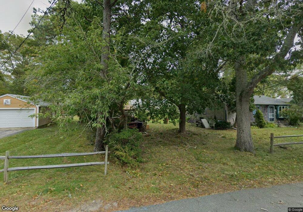 5 Greenwood St, East Falmouth, MA 02536 - photo 1