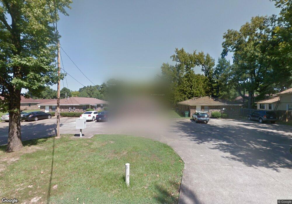 2624 Bruce St, Conway, AR 72034 - photo 1