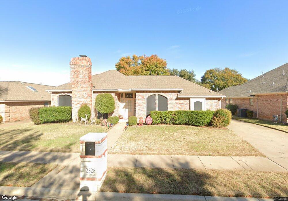 2528 Fox Glenn Cir, Bedford, TX 76021 - photo 1