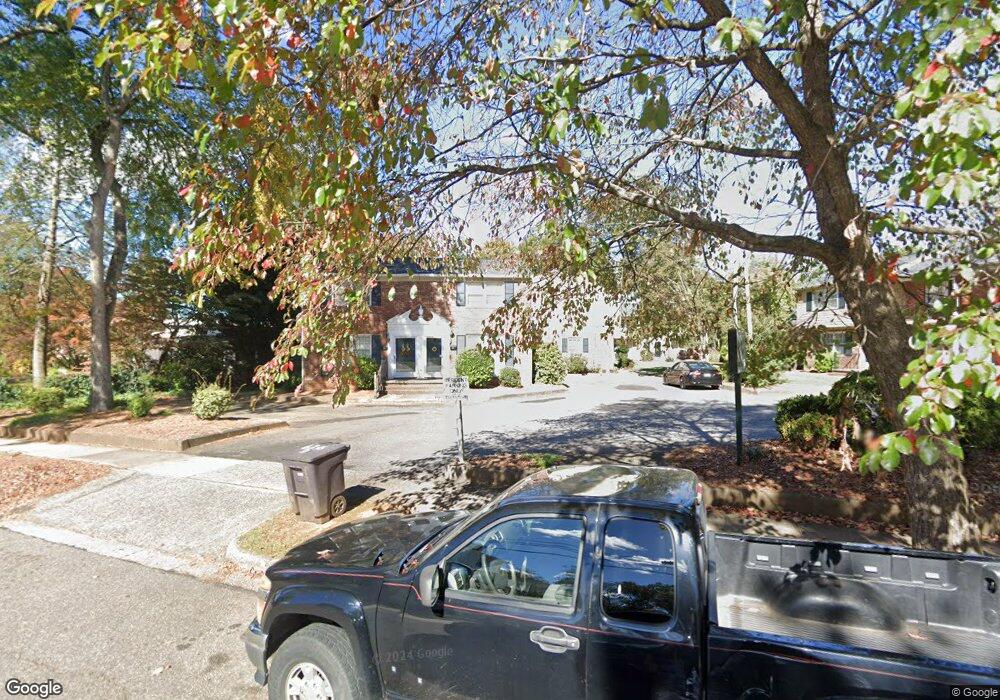 636 Walnut St, Statesville, NC 28677 - photo 1