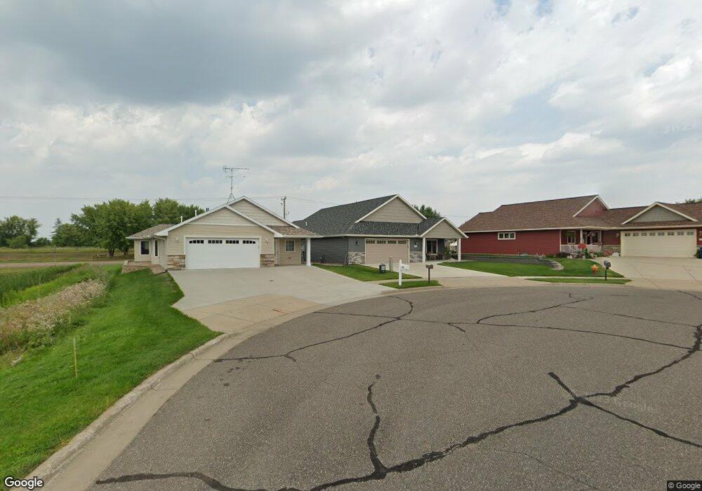 427 Daniels Ct, Sauk Rapids, MN 56379 - photo 1