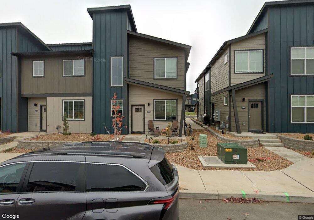 3762 SW Newberry Ave, Redmond, OR 97756 - photo 1