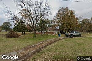 722 E 9th St, Le Roy, KS 66857