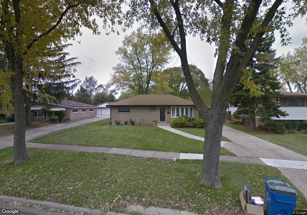 3N334 Wilson St, Elmhurst, IL 60126 - photo 1