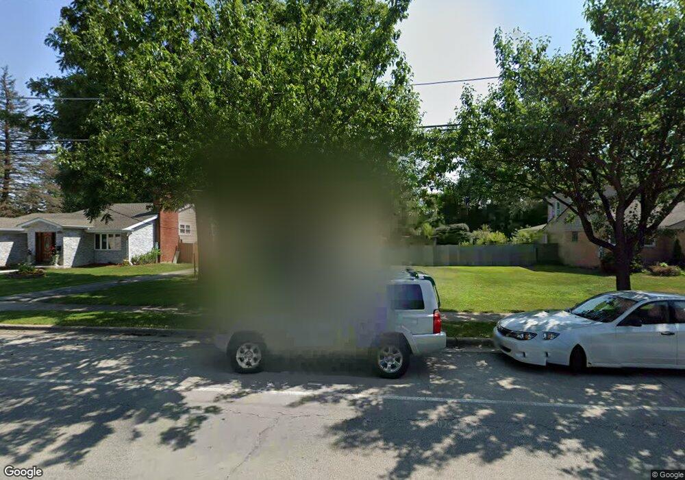 1053 E Algonquin Rd, Des Plaines, IL 60016 - photo 1