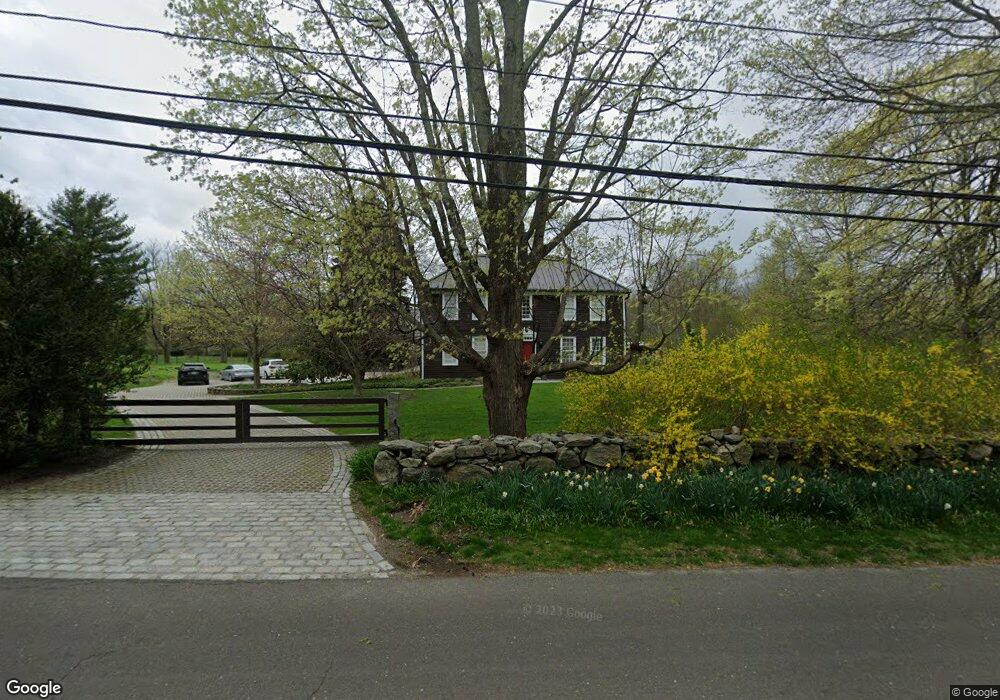 52 Locust Rd, Greenwich, CT 06831 - photo 1