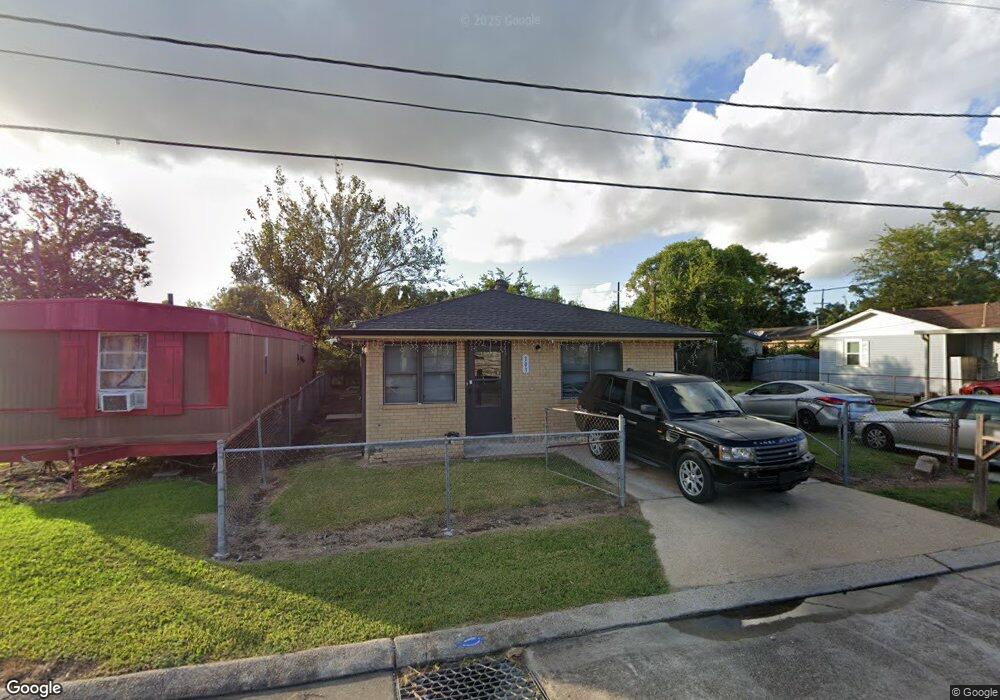 303 Prince Collins St, Houma, LA 70364 - photo 1