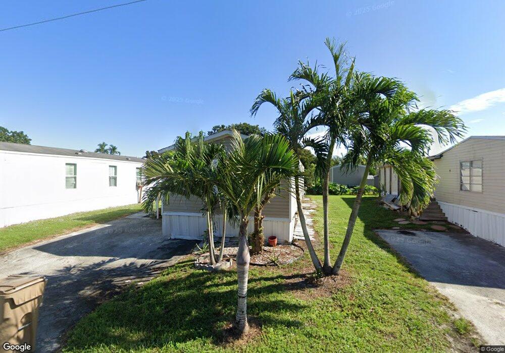 480 SW 133, Davie, FL 33325 - photo 1