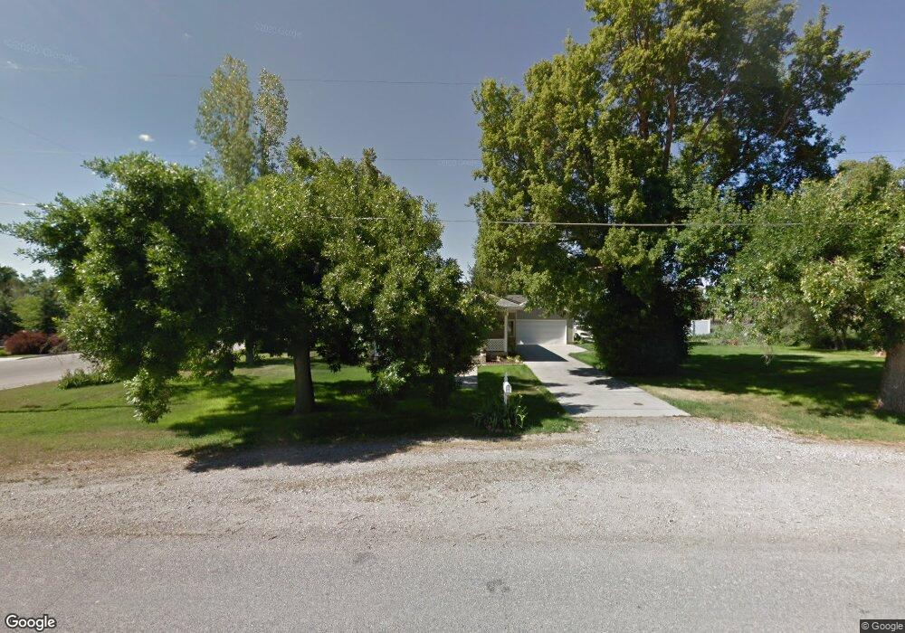 191 W 400 S, Smithfield, UT 84335 - photo 1