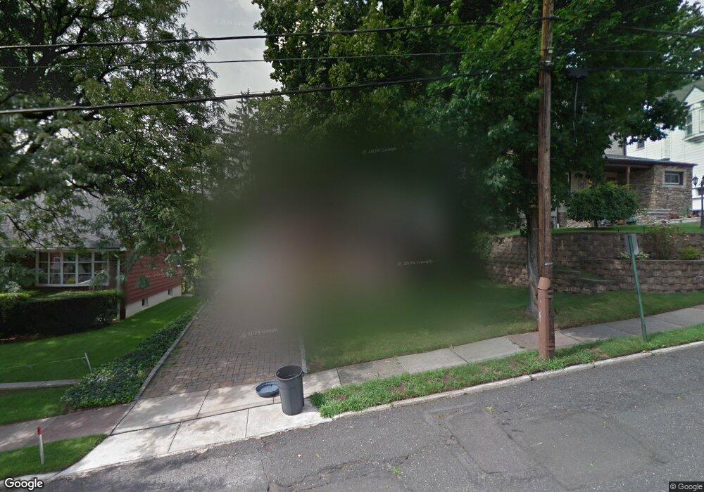 140 Division Ave, Hasbrouck Heights, NJ 07604 - photo 1