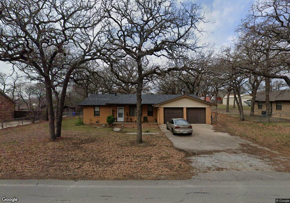 813 Red Bud Dr, Azle, TX 76020 - photo 1