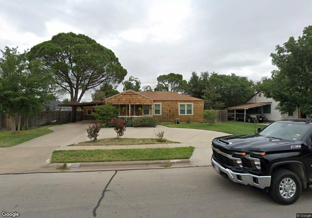 708 W Nobles Ave, Midland, TX 79701 - photo 1