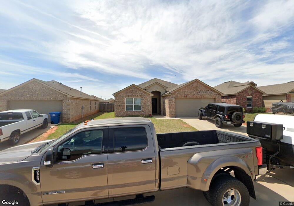 523 Jentry Dr, Tuttle, OK 73089 - photo 1