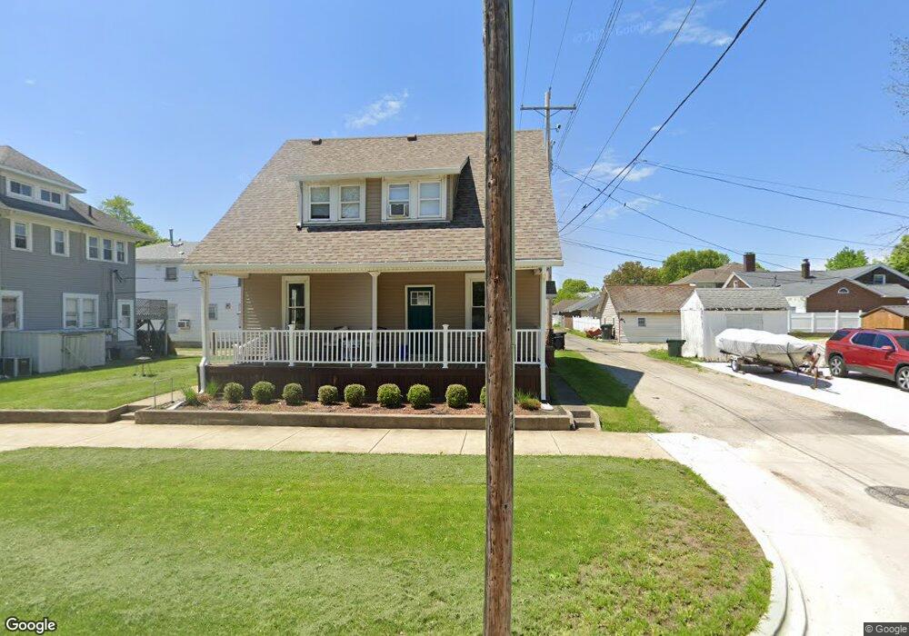 313 S 12th St, Mattoon, IL 61938 - photo 1