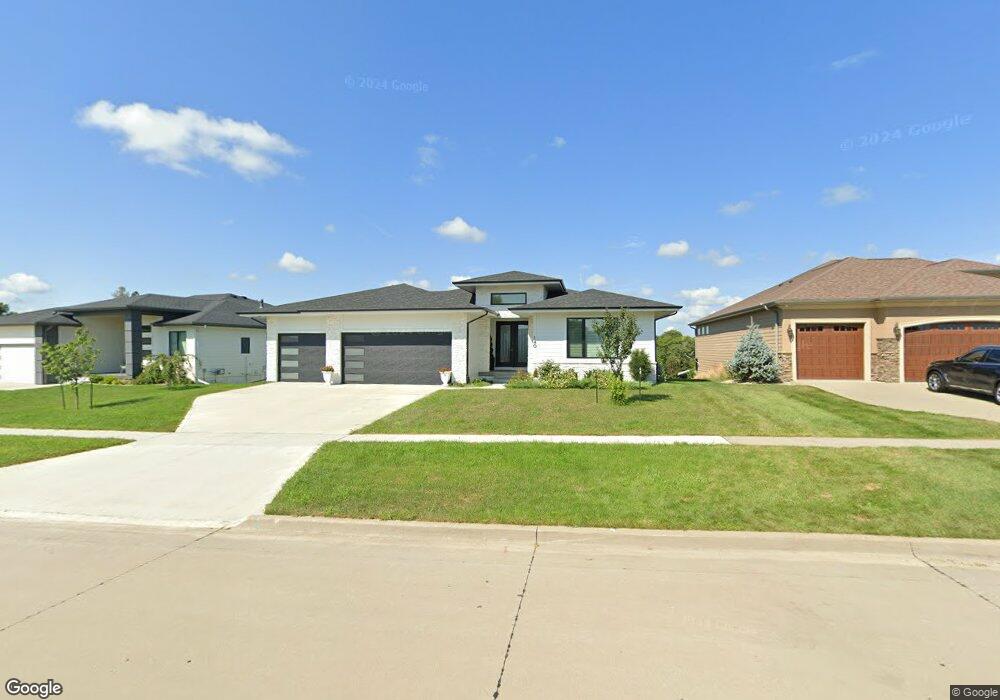 140 91st St, West Des Moines, IA 50266 - photo 1