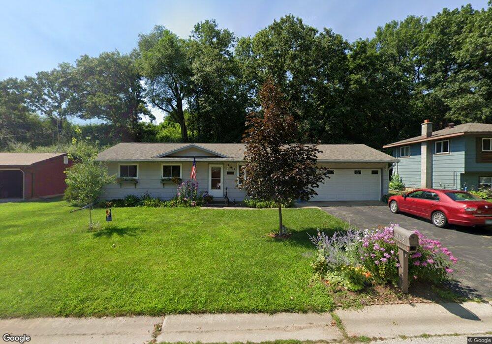 912 Juniper St, La Crescent, MN 55947 - photo 1