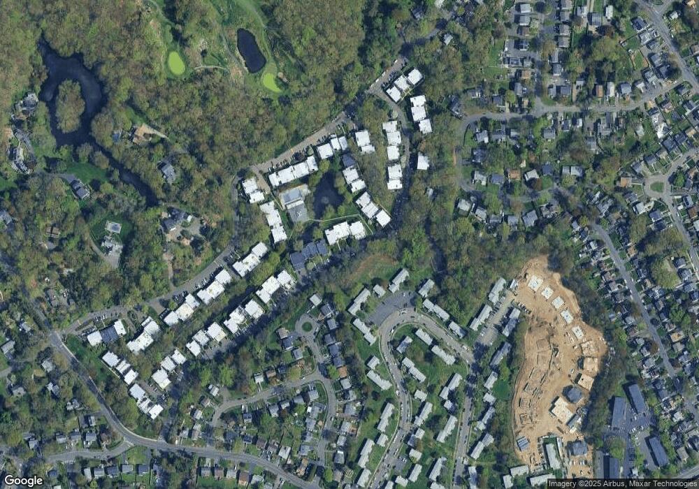 75 Ledgebrook Dr, Norwalk, CT 06854 - photo 1