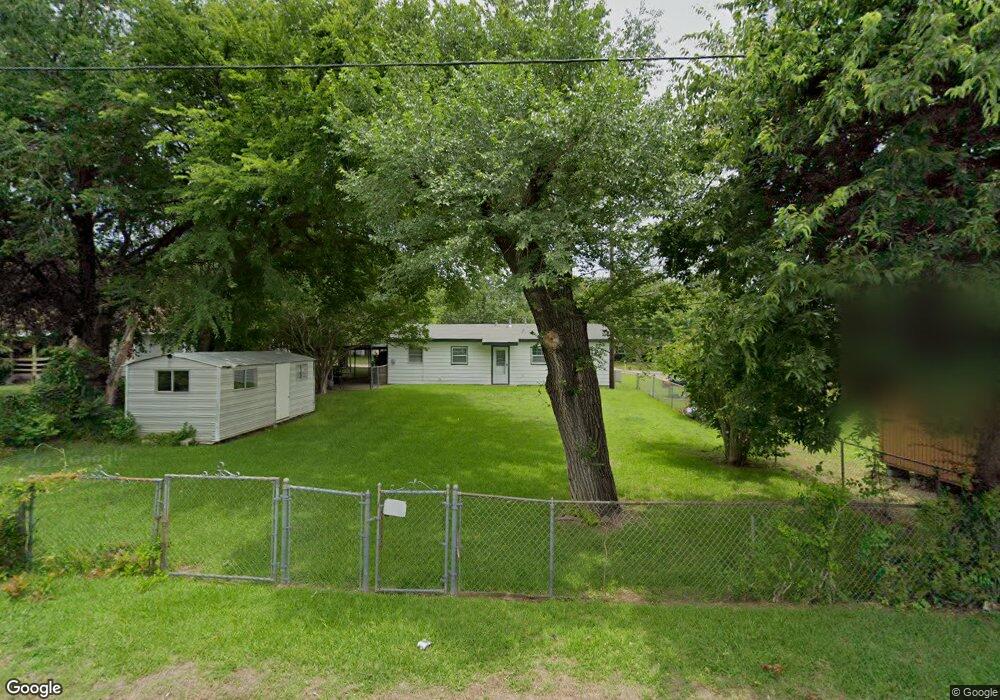 1901 S Maurice Ave, Denison, TX 75020 - photo 1