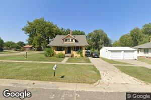 302 E Main St, Mankato, KS 66956