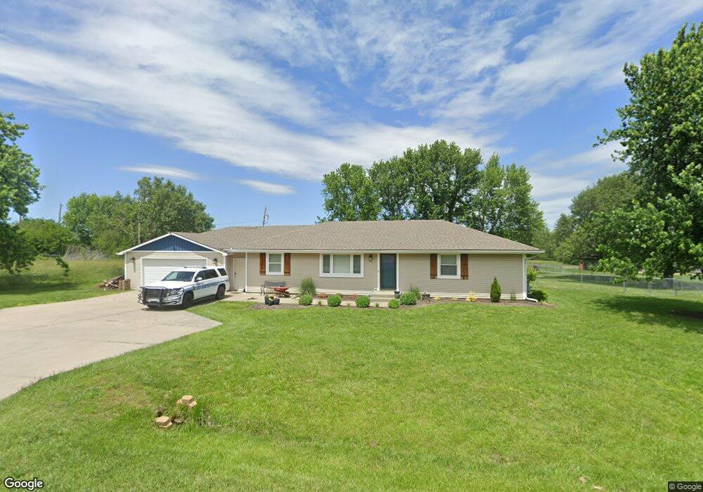 8120 SW 23rd St, Topeka, KS 66614 - photo 1