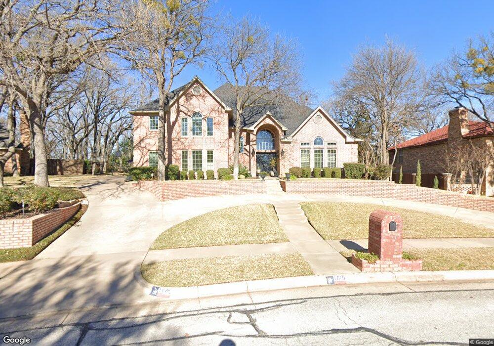 1125 Hidden Oaks Dr, Bedford, TX 76022 - photo 1