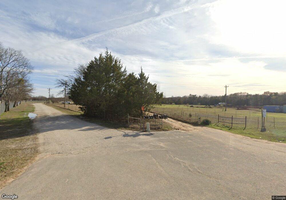 432 Horseshoe Ln, Gainesville, TX 76240 - photo 1