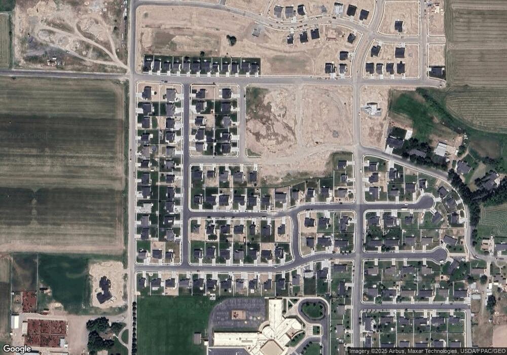 684 W 400 N, Smithfield, UT 84335 - photo 1