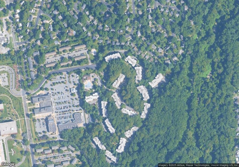 4920 Sentinel Dr unit 3106, Bethesda, MD 20816 - photo 1