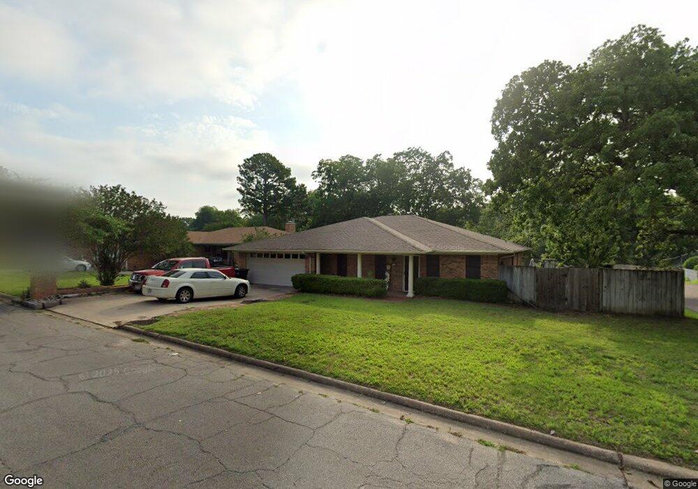 418 Holland Dr, Denison, TX 75020 - photo 1