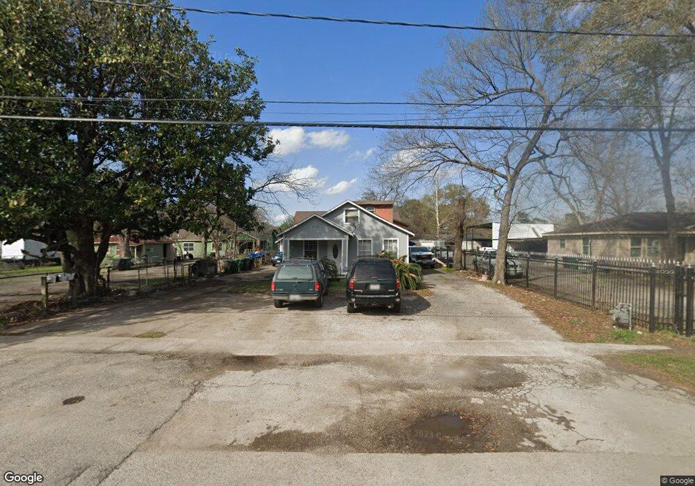 619 Dorchester St, Houston, TX 77022 - photo 1