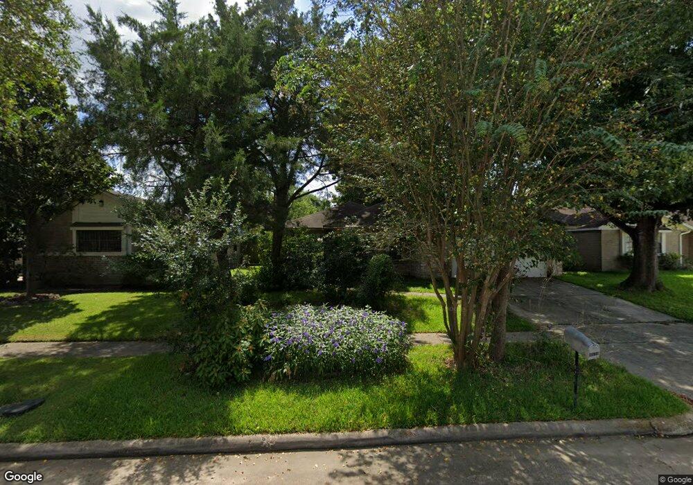 9426 Misty Vale Ln, Houston, TX 77075 - photo 1