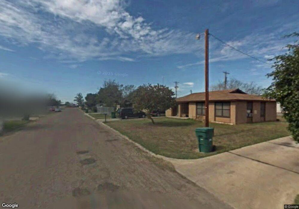 707 E Eller Ave, Pharr, TX 78577 - photo 1