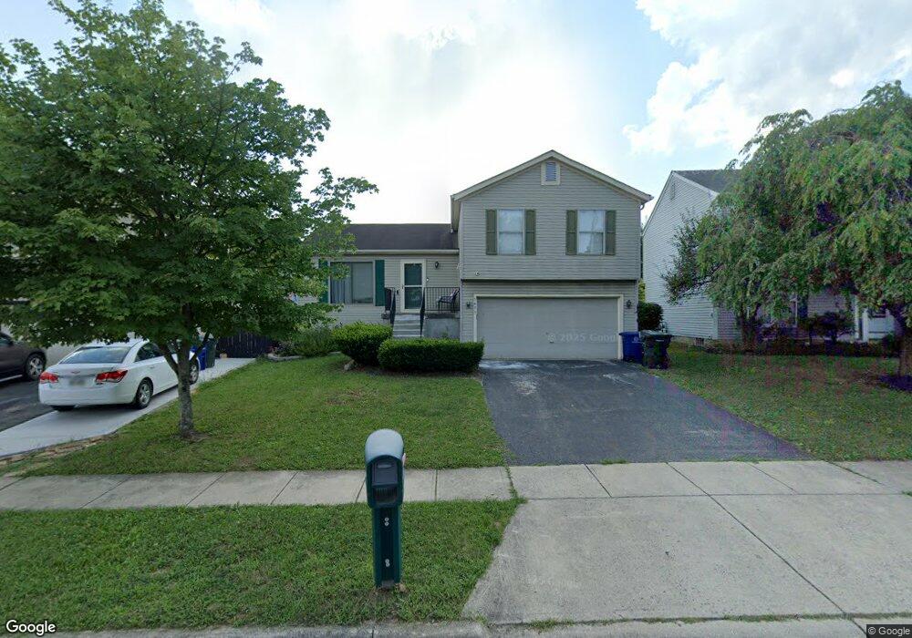 3493 High Creek Dr, Columbus, OH 43223 - photo 1