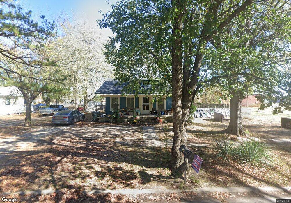 113 N Bryan St, Okmulgee, OK 74447 - photo 1