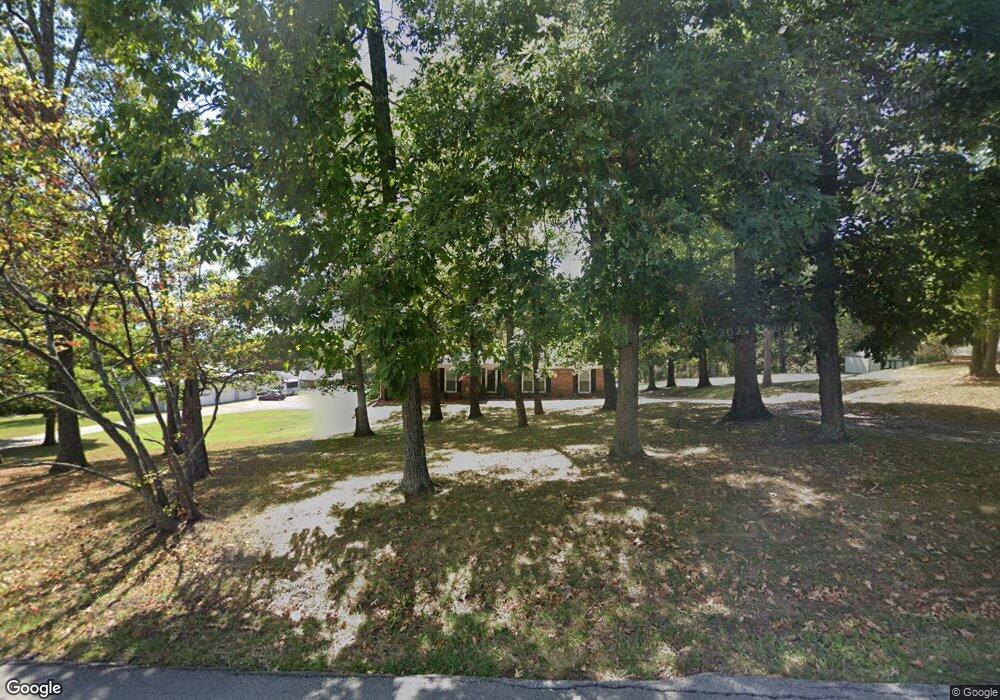 645 Fisher Ln, Mount Washington, KY 40047 - photo 1