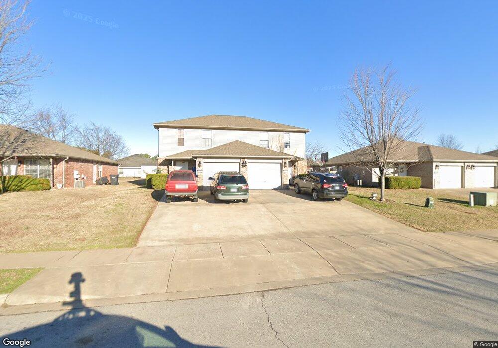 3231 Memory Ln unit 2, Springdale, AR 72764 - photo 1